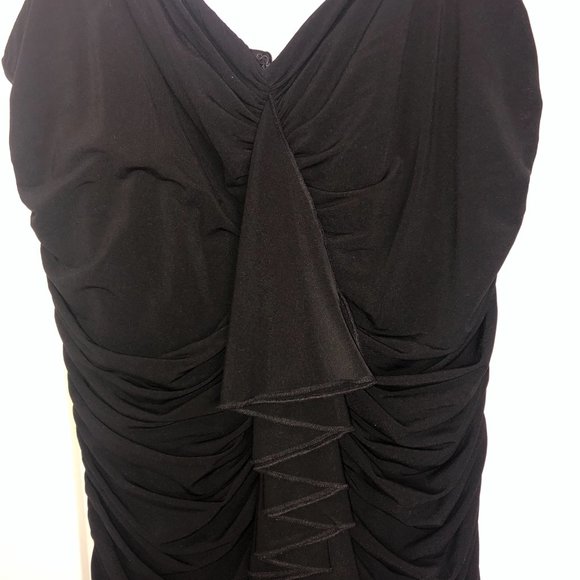 BCBG Prom / Semi-formal dress - Picture 2 of 4